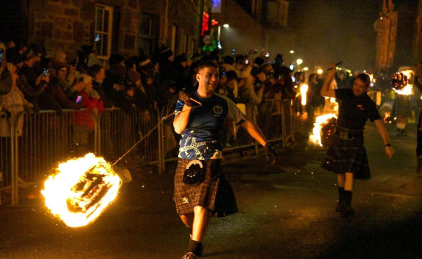 Anne and Gary at Stonehaven Fireballs 2023